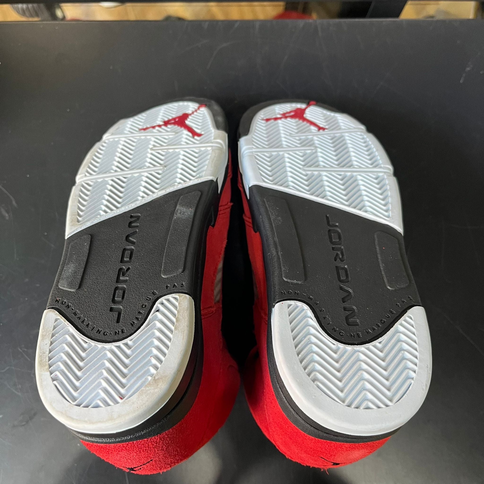 REC0534 JORDAN 4 RETRO THUNDER 2021 - UK 6 - Sneakers ER